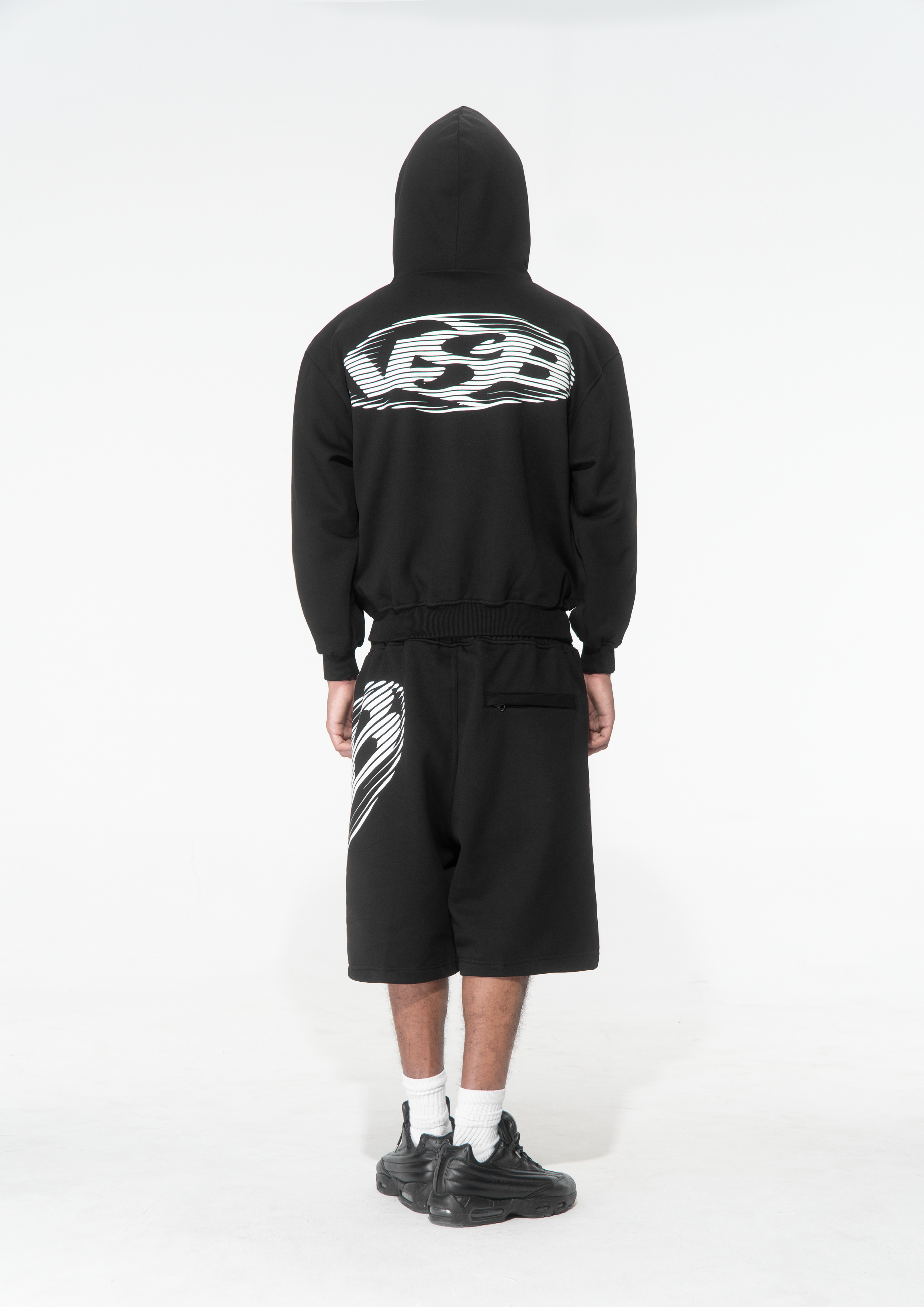 SIGNATURE HOODIE CRUEHAWTS