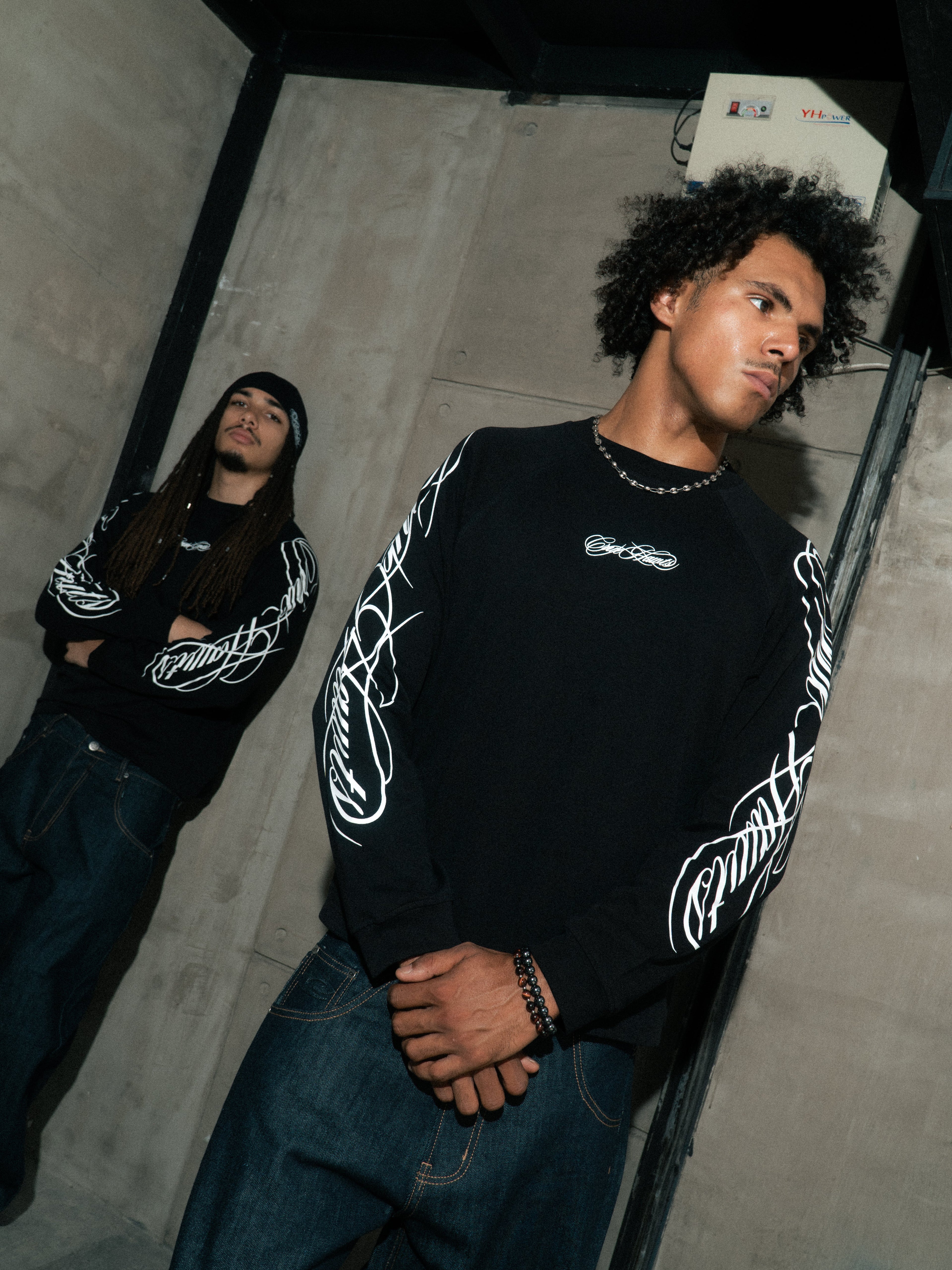 Apex Longsleeves CRUEHAWTS