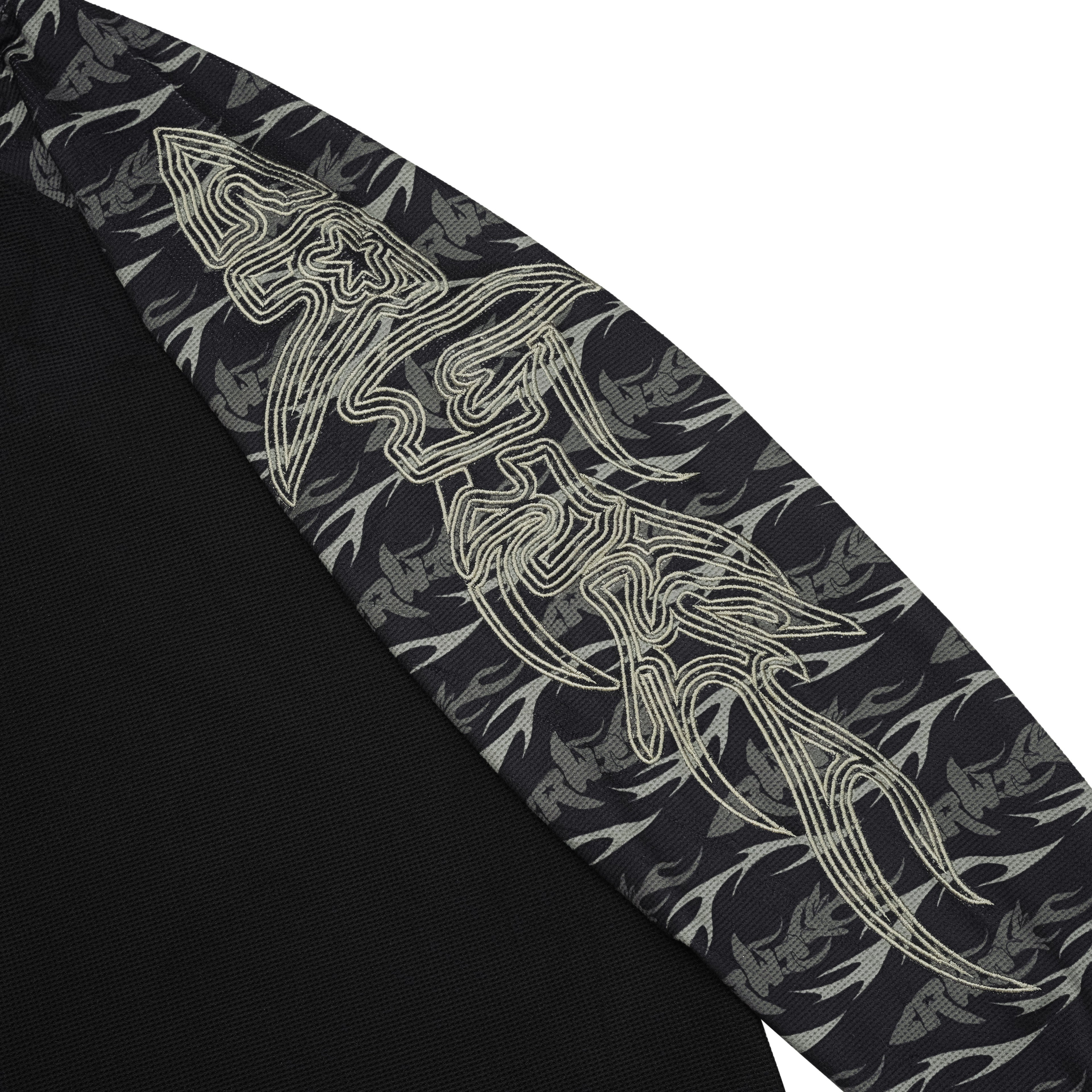Camo Long-sleeves CRUEHAWTS