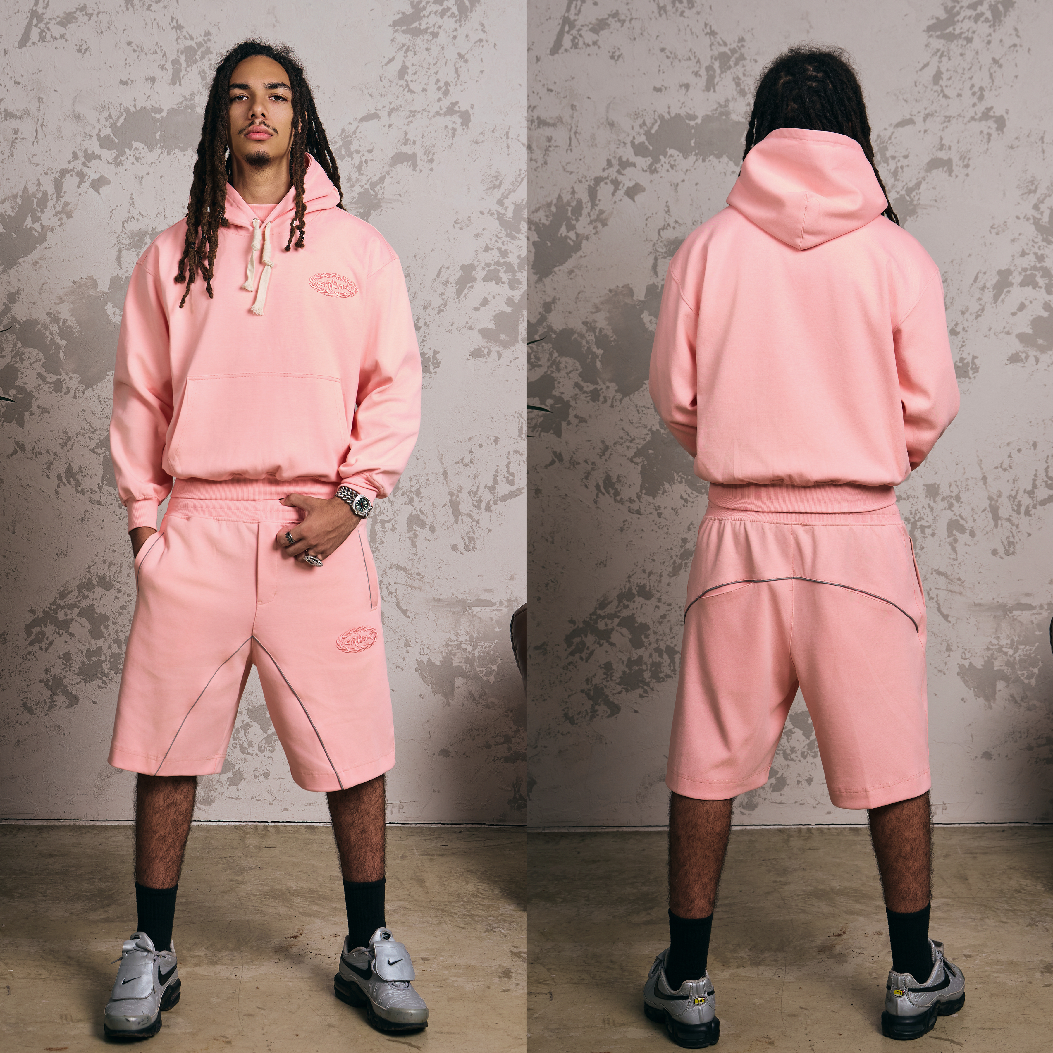 Signature Hoodie - CRUEHAWTS